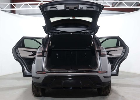 Land Rover Range Rover Evoque 2.0 Range Rover Evoque R-Dynamic SE Auto 4WD 5dr 68