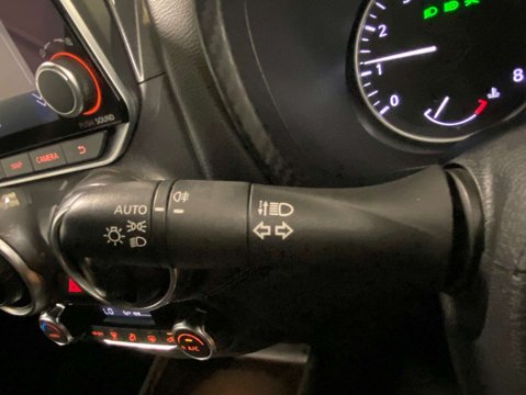 Nissan Juke 1.0 Juke N-Connecta DiG-T 5dr 18