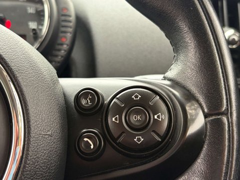 Mini Countryman 1.5 Countryman Cooper Auto 5dr 40