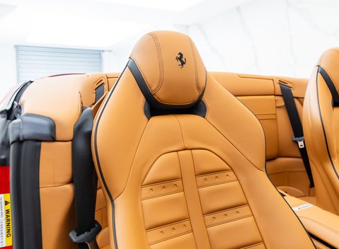 Ferrari California T 15