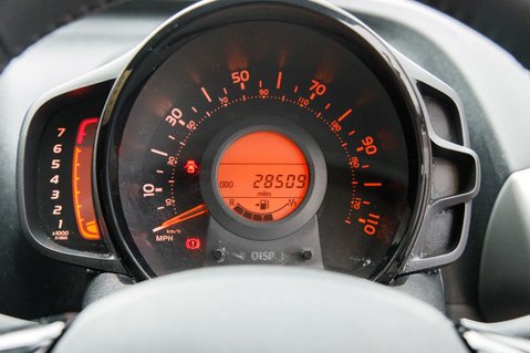 Citroen C1 PURETECH FLAIR 14