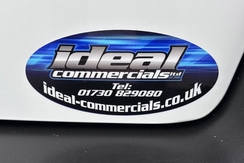 Ford Transit Connect 220 Leader DCIV Selectshift Auto - Sat Nav / 5 Seats / Rear Camera 15
