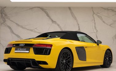 Audi R8 V10 Spyder 22