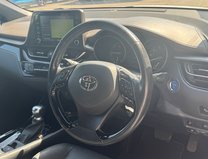 Toyota C-HR 1.8 VVT-h Excel SUV 5dr Petrol Hybrid CVT Euro 6 (s/s) (122 ps) 12