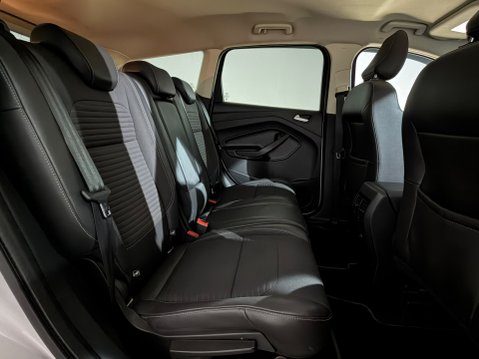Ford Kuga TITANIUM TDCI 18