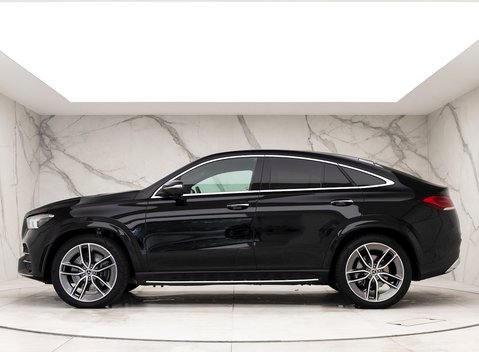 Mercedes-Benz GLE 400d AMG Line Premium Plus Coupé 2