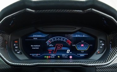 Lamborghini Urus Performante 21