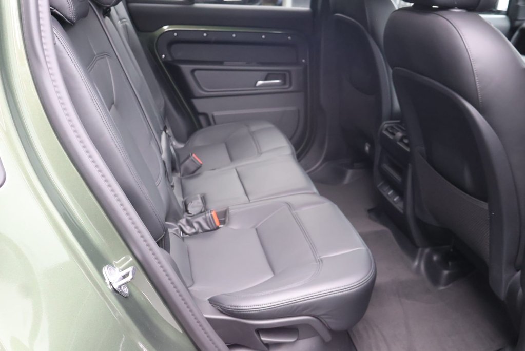 Land Rover Defender 110 BRAND NEW D350 HARD TOP X-DYNAMIC HSE GENUINE REAR SEATS FITTED  13