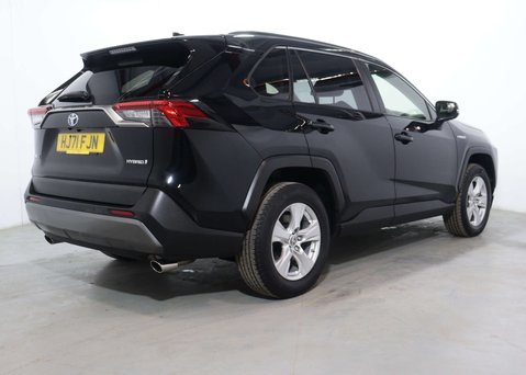 Toyota Rav4 2.5 RAV4 Icon HEV 4x2 CVT 5dr 12
