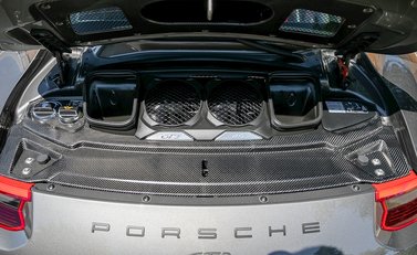 Porsche 911 GT3 (991.2) 25