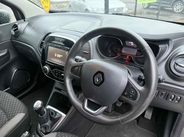 Renault Captur DYNAMIQUE NAV TCE 4