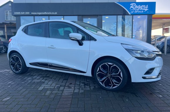 Renault Clio ICONIC 0.9 TCE 5 DOOR 9