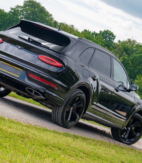 Bentley Bentayga V8 1