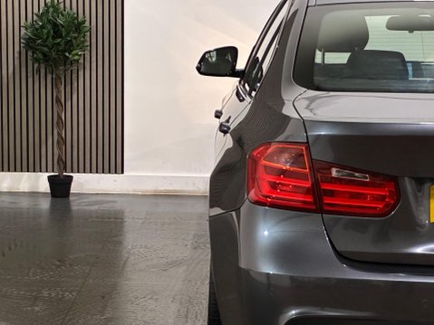 BMW 3 Series 2.0 320d M Sport Auto Euro 5 (s/s) 4dr 52