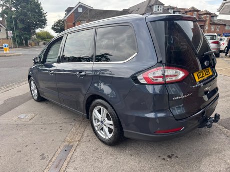 Ford Galaxy TITANIUM ECOBLUE 11