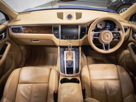 Porsche Macan 3.0 Macan S D Semi-Auto 4WD 5dr 24