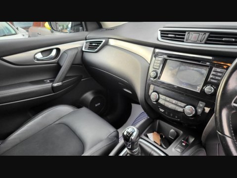 Nissan Qashqai TEKNA DIG-T 41