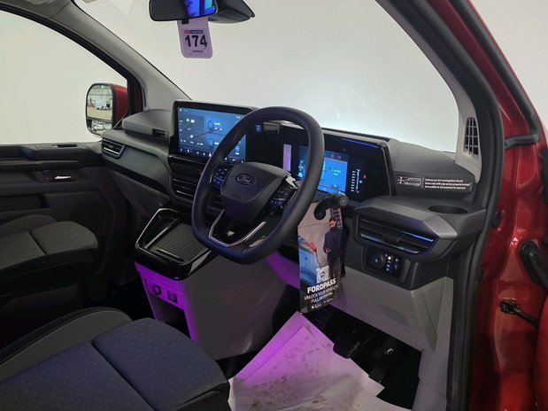 Ford Transit Custom Nugget L1 Titanium Auto *new* 6