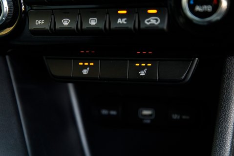 Kia Sportage GT-LINE ISG 42