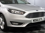 Ford Focus TITANIUM 24