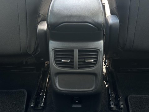 Vauxhall Grandland X 1.2 Turbo SE Premium Euro 6 (s/s) 5dr 51