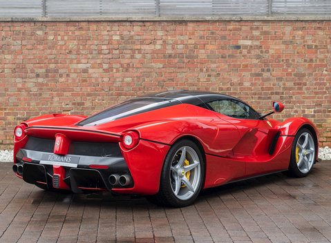 Ferrari LaFerrari 9