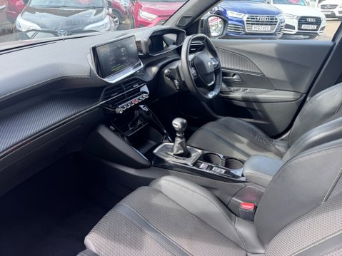 Peugeot 2008 PURETECH S/S GT LINE 12