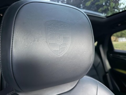 Porsche Cayenne V6 PLATINUM EDITION 65