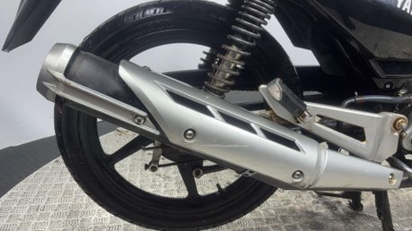 Yamaha YBR 125 2012 ONLY 14K PROJECT BIKE LEARNER SPARES OR REPAIR 125CC 9