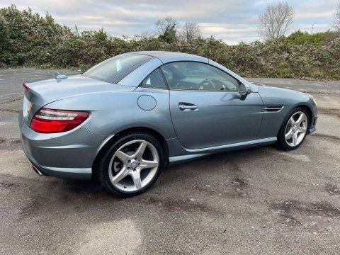 Mercedes-Benz SLK 1.8 SLK 250 AMG Sport BlueEfficiency Auto 2dr 3