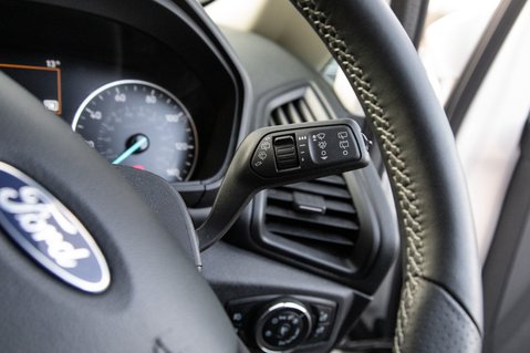 Ford Ecosport ST-LINE 18