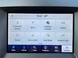 Ford Galaxy 2.5 Galaxy Titanium HEV CVT 5dr 49