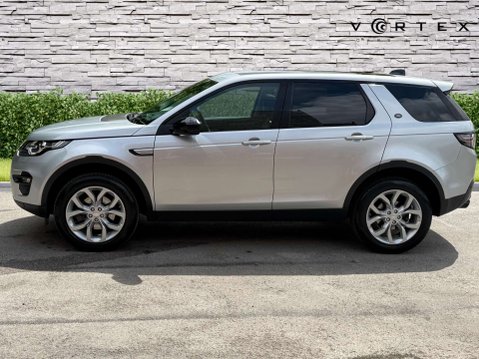 Land Rover Discovery Sport 2.0 Discovery Sport HSE TD4 Auto 4WD 5dr 4