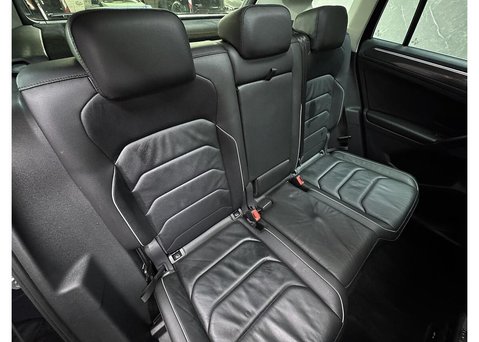 Volkswagen Tiguan 2.0 TDI SEL SUV 5dr Diesel DSG 4Motion Euro 6 (s/s) (150 ps) 42