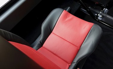 Land Rover 90 Adventure 21