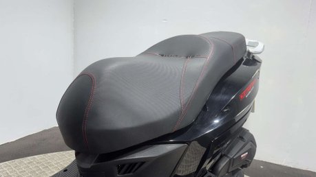Direct Bikes Milan DB125 2024 125CC PROJECT 7