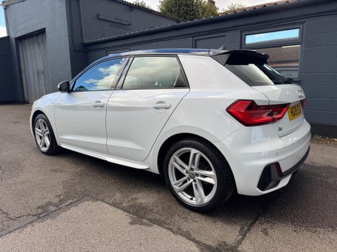 Audi A1 SPORTBACK TFSI S LINE 4