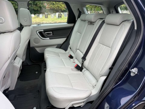 Land Rover Discovery Sport 2.0 Discovery Sport HSE TD4 Auto 4WD 5dr 16