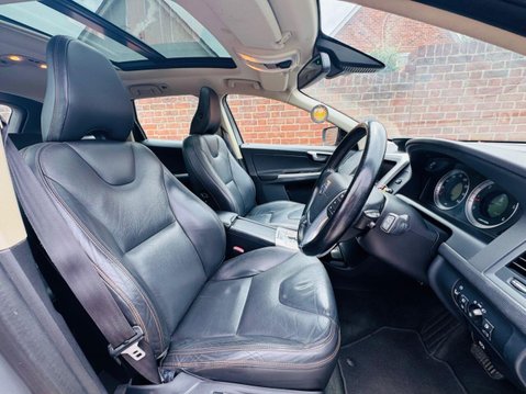 Volvo XC60 2.4 D5 SE Lux Premium SUV 5dr Diesel Geartronic AWD Euro 4 (205 ps) 9