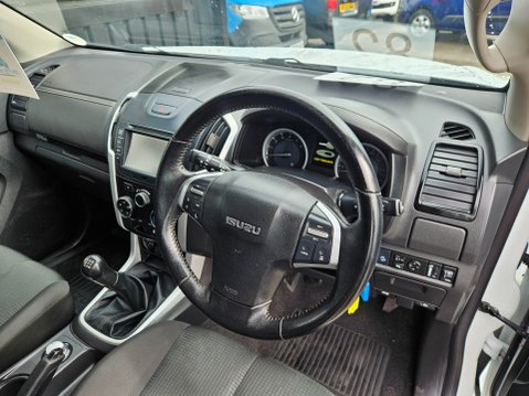 Isuzu D-Max YUKON DCB 8