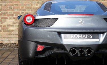 Ferrari 458 Italia 12