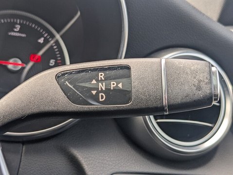 Mercedes-Benz C Class C 220 D AMG LINE PREMIUM PLUS 25