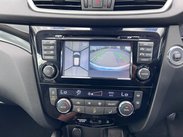 Nissan Qashqai 1.6 dCi Tekna 2WD Euro 6 (s/s) 5dr 20