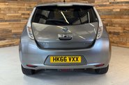 Nissan LEAF 30kWh Tekna Hatchback 5dr Electric Auto (109 bhp) 2