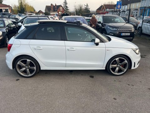 Audi A1 1.4 TFSI CoD Black Edition Sportback S Tronic Euro 5 (s/s) 5dr 7