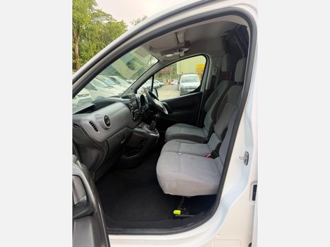 Peugeot Partner 1.6 HDi 850 Professional Panel Van 4dr Diesel Manual L1 (132 g/km, 90 bhp) 37