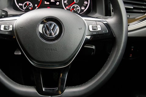 Volkswagen Polo SE EVO 18
