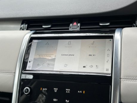 Land Rover Discovery Sport R-DYNAMIC HSE PHEV 42