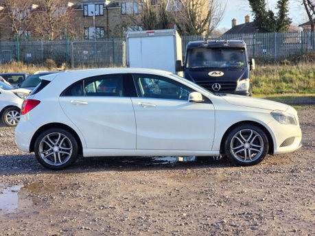 Mercedes-Benz A Class 2.1 A200d Sport Hatchback 5dr Diesel 7G-DCT Euro 6 (s/s) (136 ps) 13