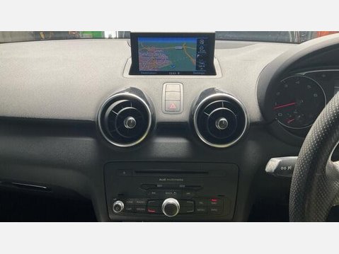 Audi A1 1.4 TFSI S line Euro 5 (s/s) 3dr 7